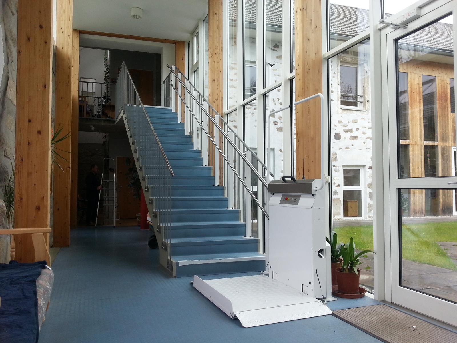 Gebrauchte Plattformlifte für gerade Treppen